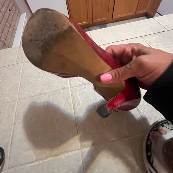 Cherry red Jessica Simpson - Picture 3 of 4